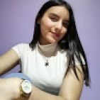 laura-vargas-73