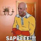 aquiles-caigo-parado