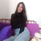 alexandra-leon-20