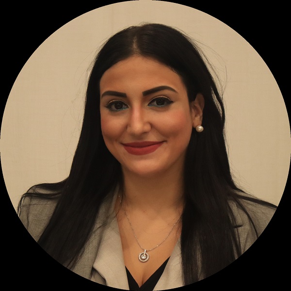 Andrea Domínguez | Legal Counsel/ Abogada de empresa