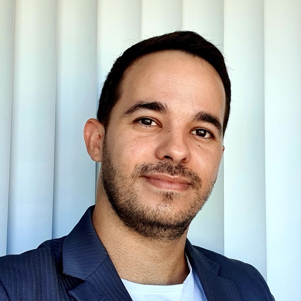 Heytor Neco | Doutor em Ciências, área de concentração: Imunopatogênese de Doenças Crônicas e Infecciosas