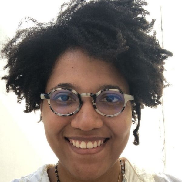 Isadora de Oliveira Silva | Professora e Designer educacional