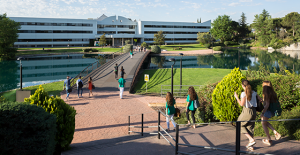 Universidad Europea, scegliere oggi un domani luminoso. Studiare in Italia o all’estero? Universidad Europea, scegliere oggi un domani luminoso. Studiare in Italia o all’estero?