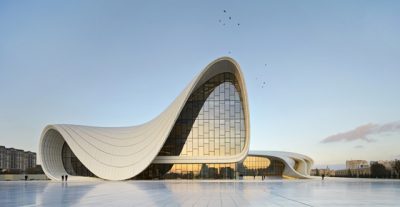 Zaha Hadid: 10 obras que tienen que conocer los estudiantes de arquitectura Zaha Hadid: 10 obras que tienen que conocer los estudiantes de arquitectura